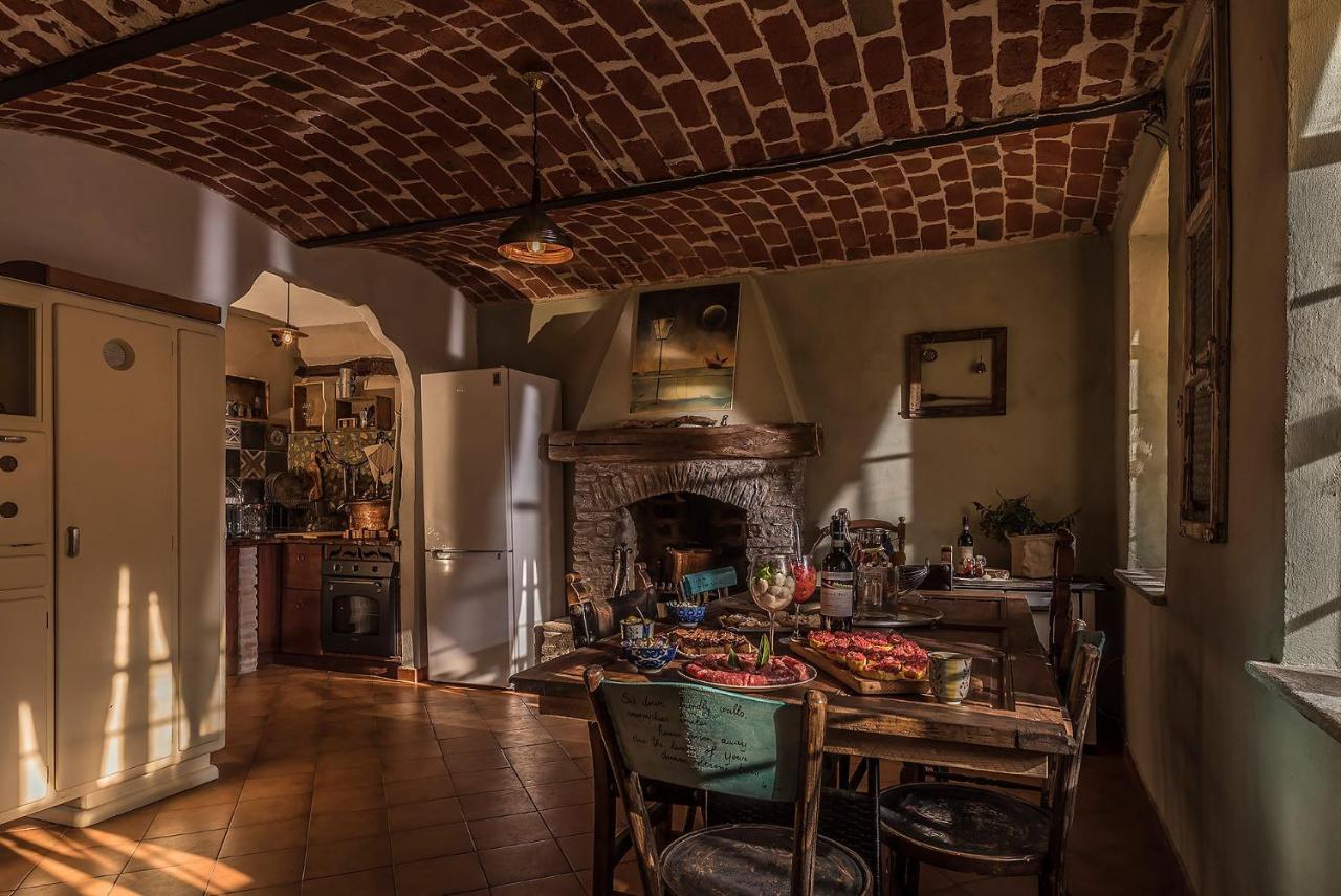 Casa Delle Foglie Sussurranti Villa Asti Ngoại thất bức ảnh