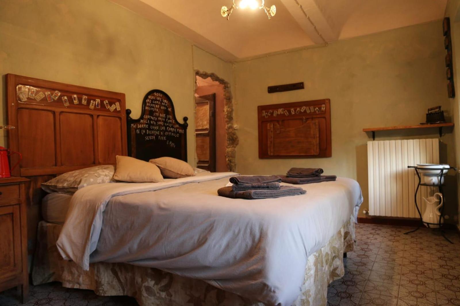 Casa Delle Foglie Sussurranti Villa Asti Ngoại thất bức ảnh